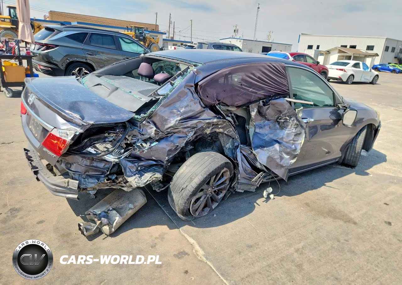 2015 Honda Accord Sport VIN:1HGCR2F51FA033465 - 3