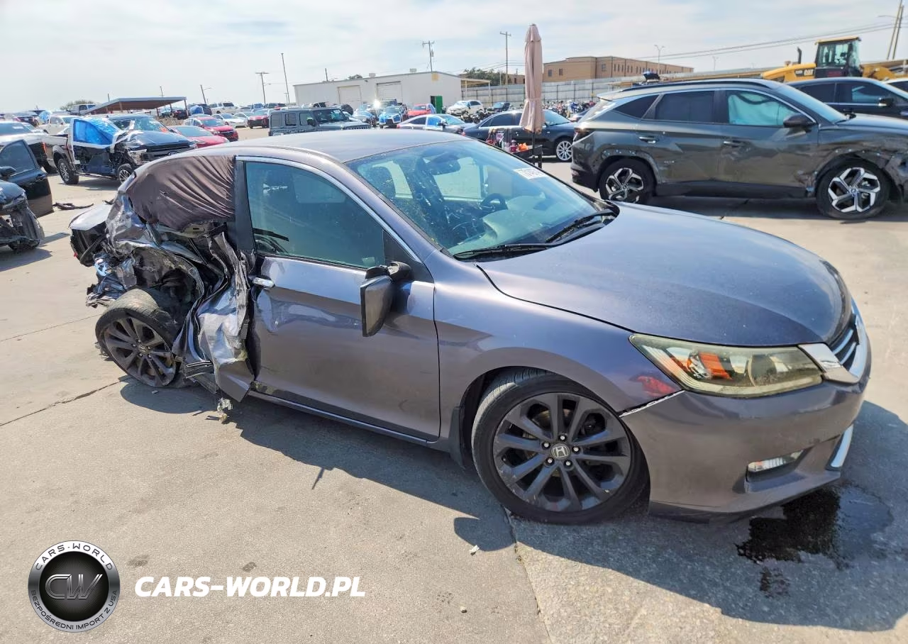 2015 Honda Accord Sport VIN:1HGCR2F51FA033465 - 4