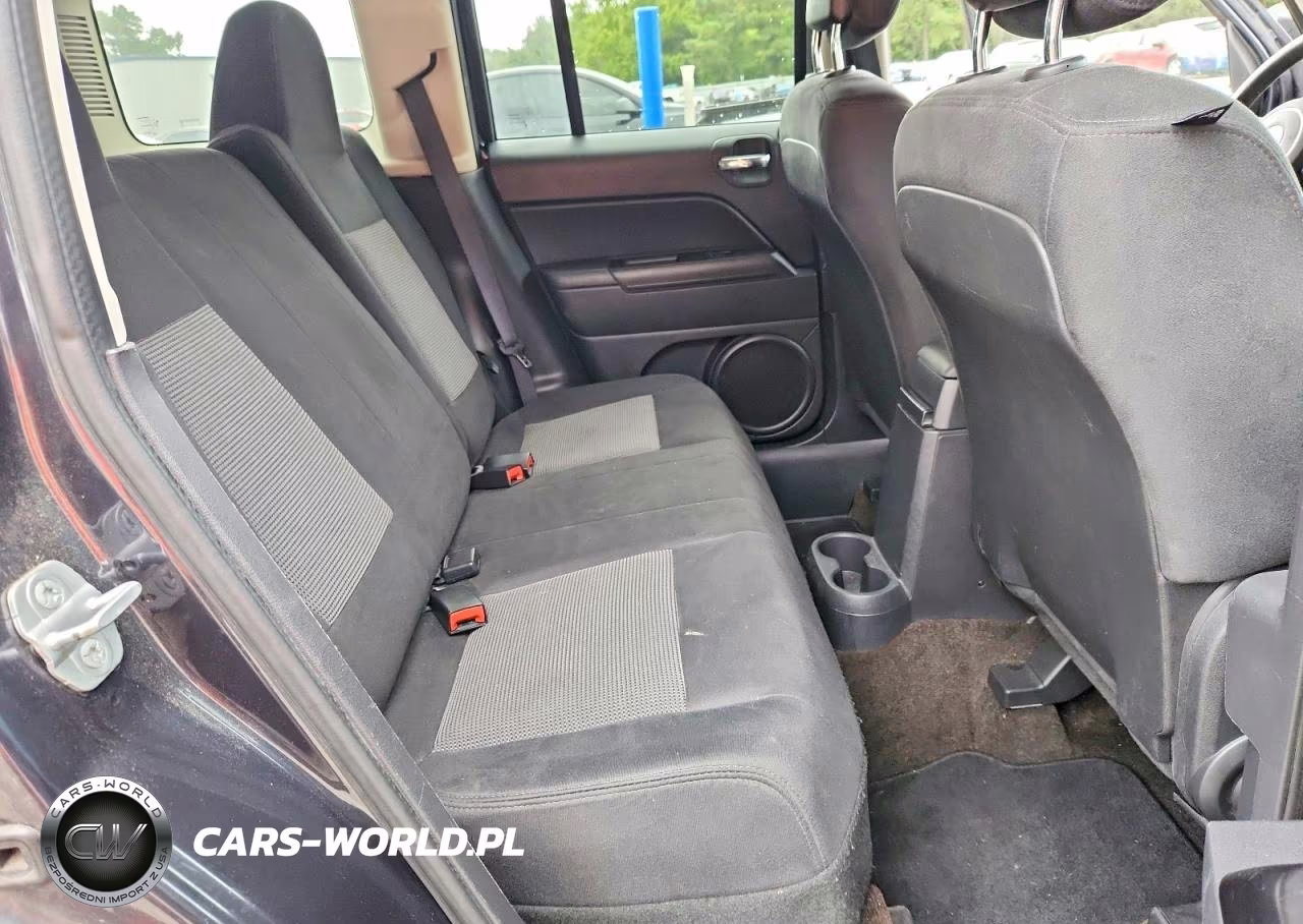 2014 Jeep Patriot Latitude VIN:1C4NJRFB5ED720068 - 11
