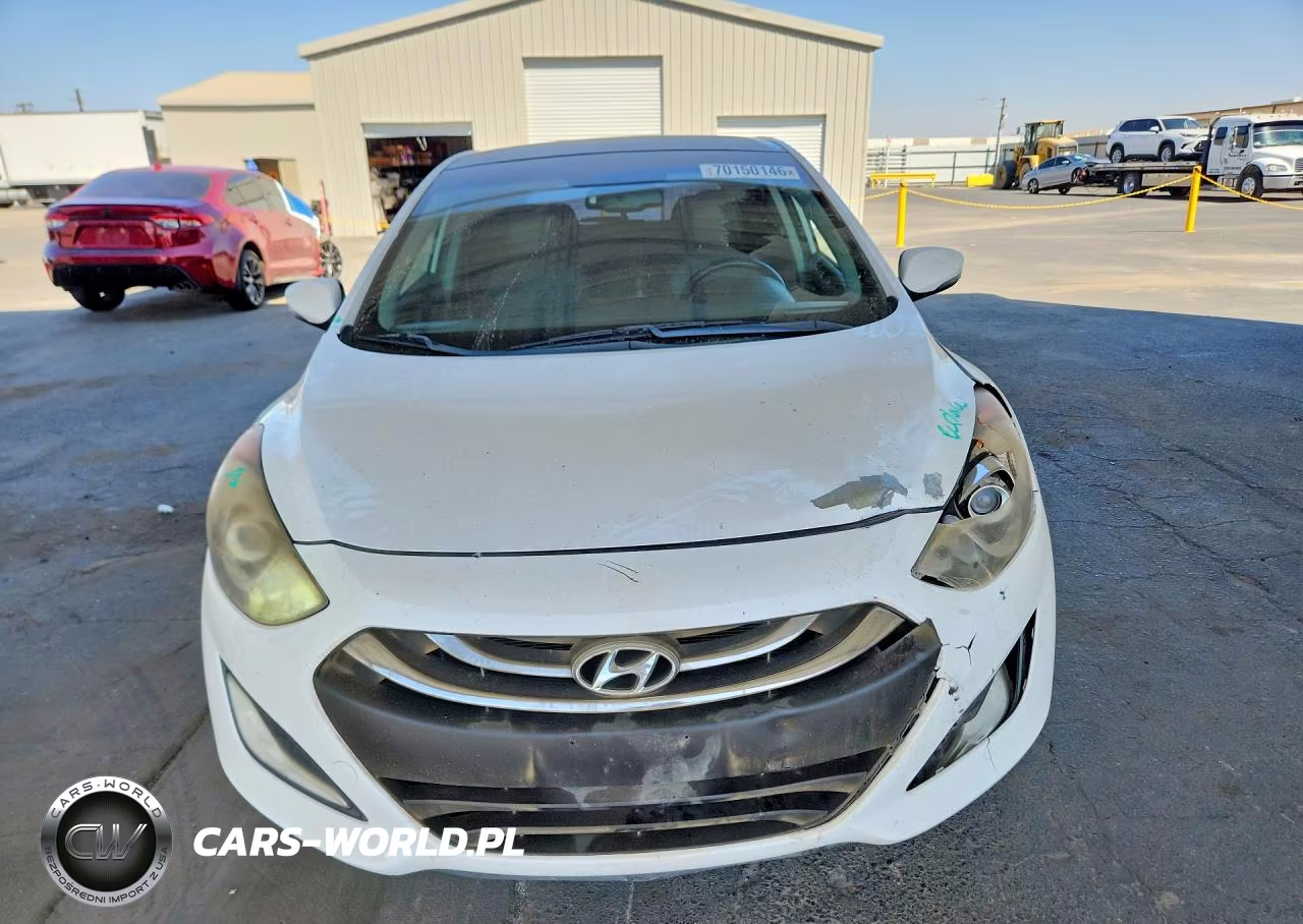 2013 Hyundai Elantra Gt Base VIN:KMHD35LE9DU036633 - 5