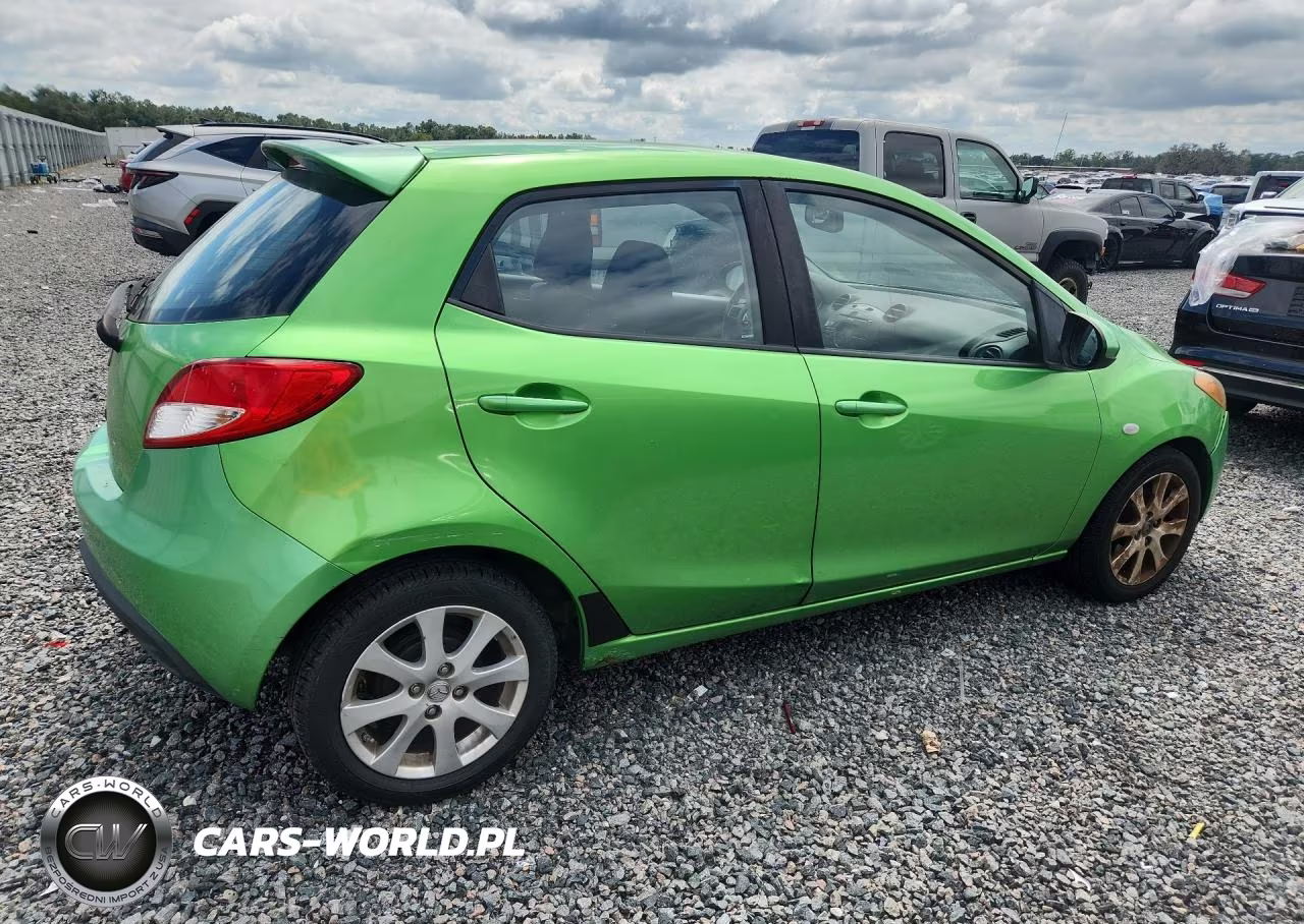 2011 Mazda Mazda2 VIN:JM1DE1HY5B0107387 - 3