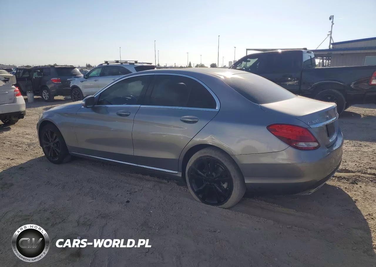 2015 Mercedes-Benz C 300 4Matic VIN:55SWF4KB0FU021809 - 2