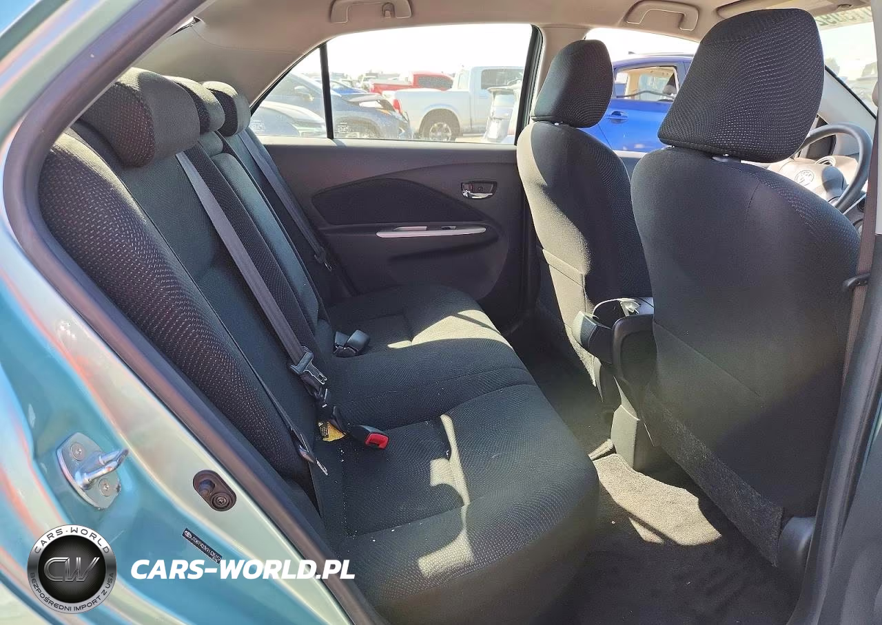 2009 Toyota Yaris Base VIN:JTDBT903X91335157 - 10