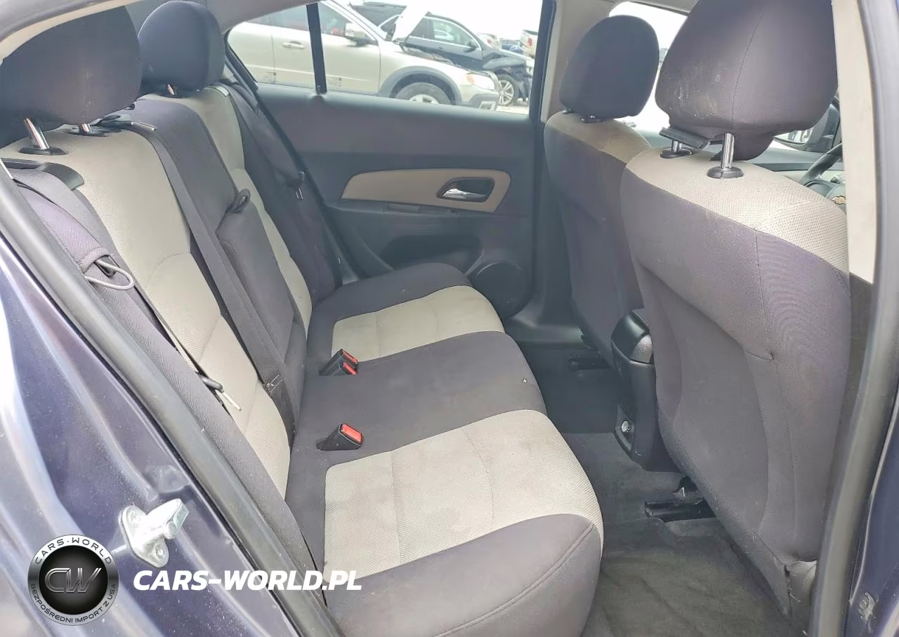 2014 Chevrolet Cruze Ls VIN:1G1PA5SH5E7168610 - 10