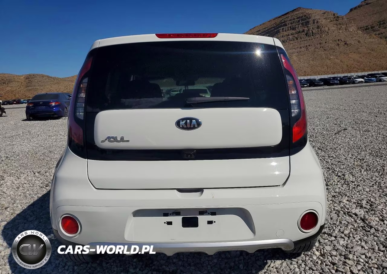 2018 Kia Soul + VIN:KNDJP3A55J7905189 - 6