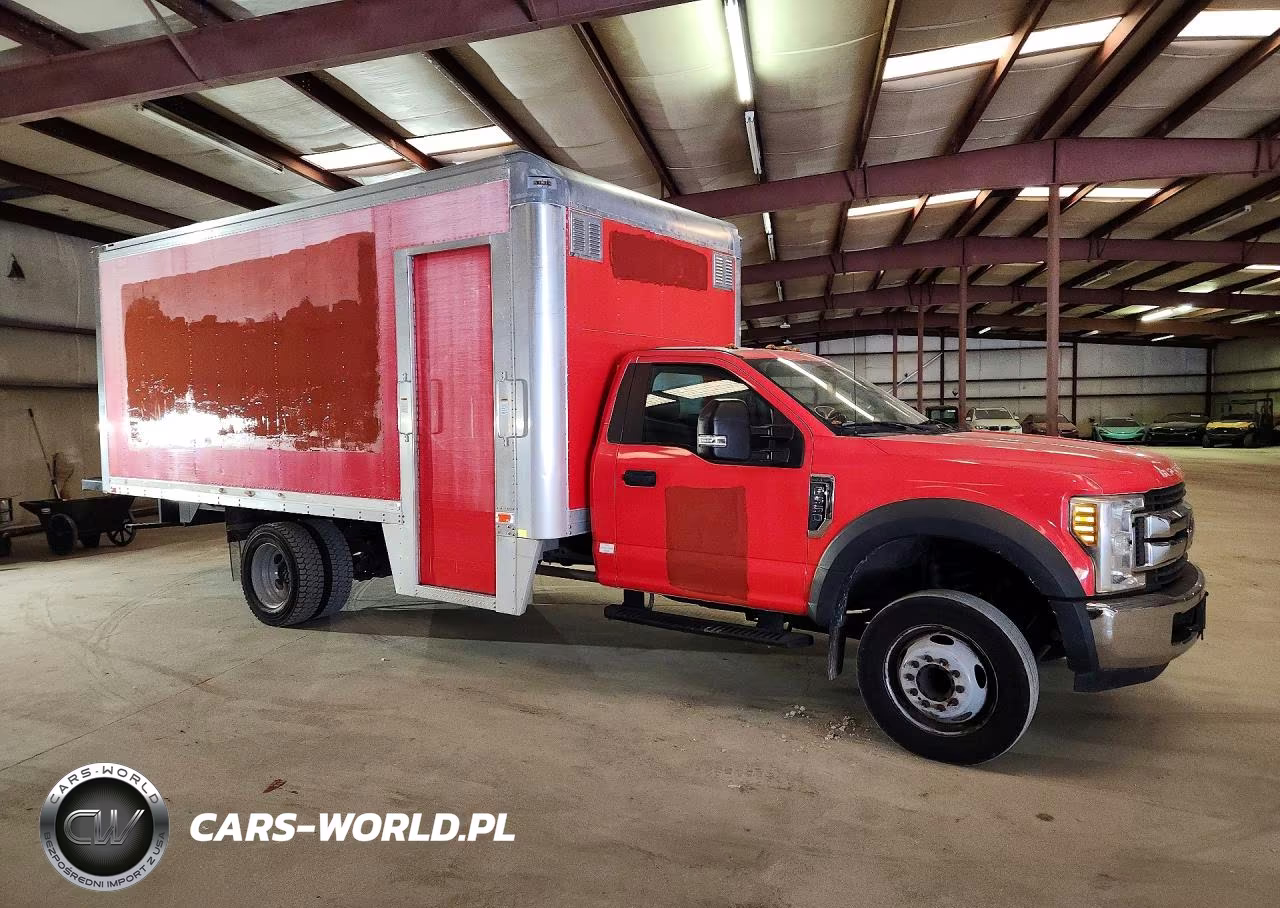 2017 Ford F550 Super Duty Box Truck VIN:1FDUF5GY5HED61162 - 4
