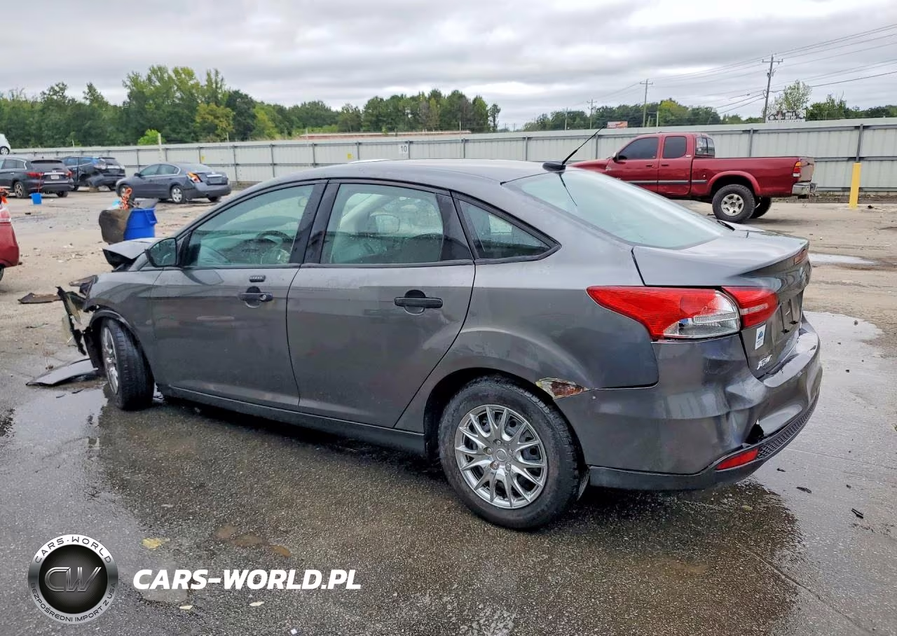 2016 Ford Focus S VIN:1FADP3E29GL393858 - 2