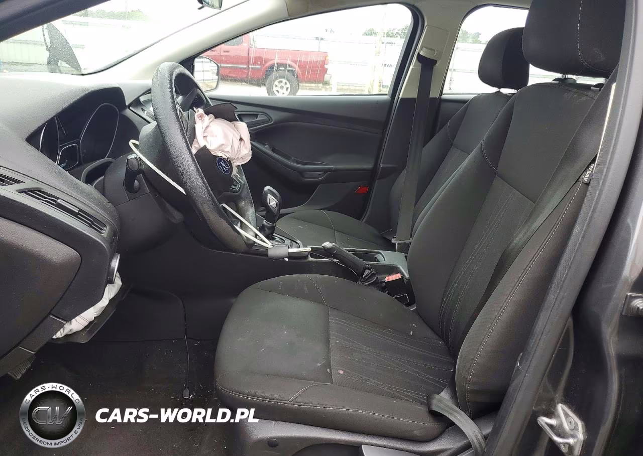 2016 Ford Focus S VIN:1FADP3E29GL393858 - 7