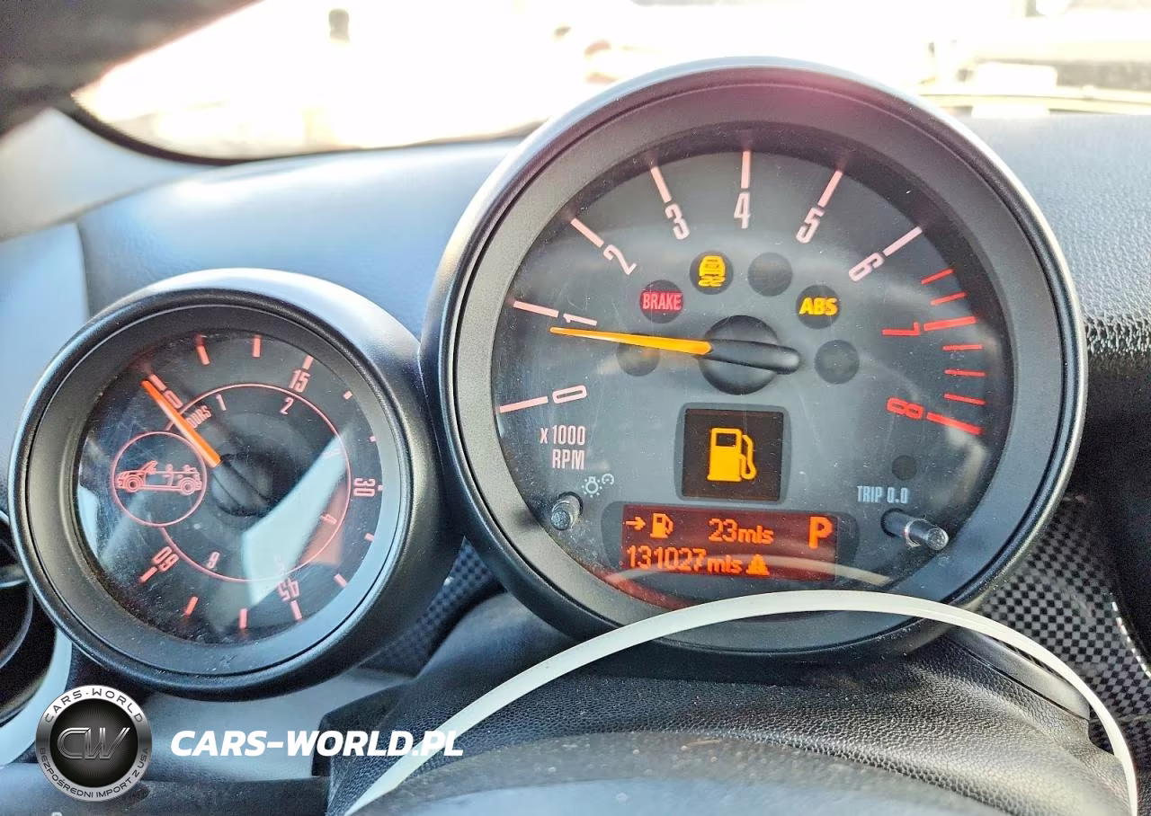 2015 Mini Cooper S VIN:WMWZP3C56FT708978 - 9