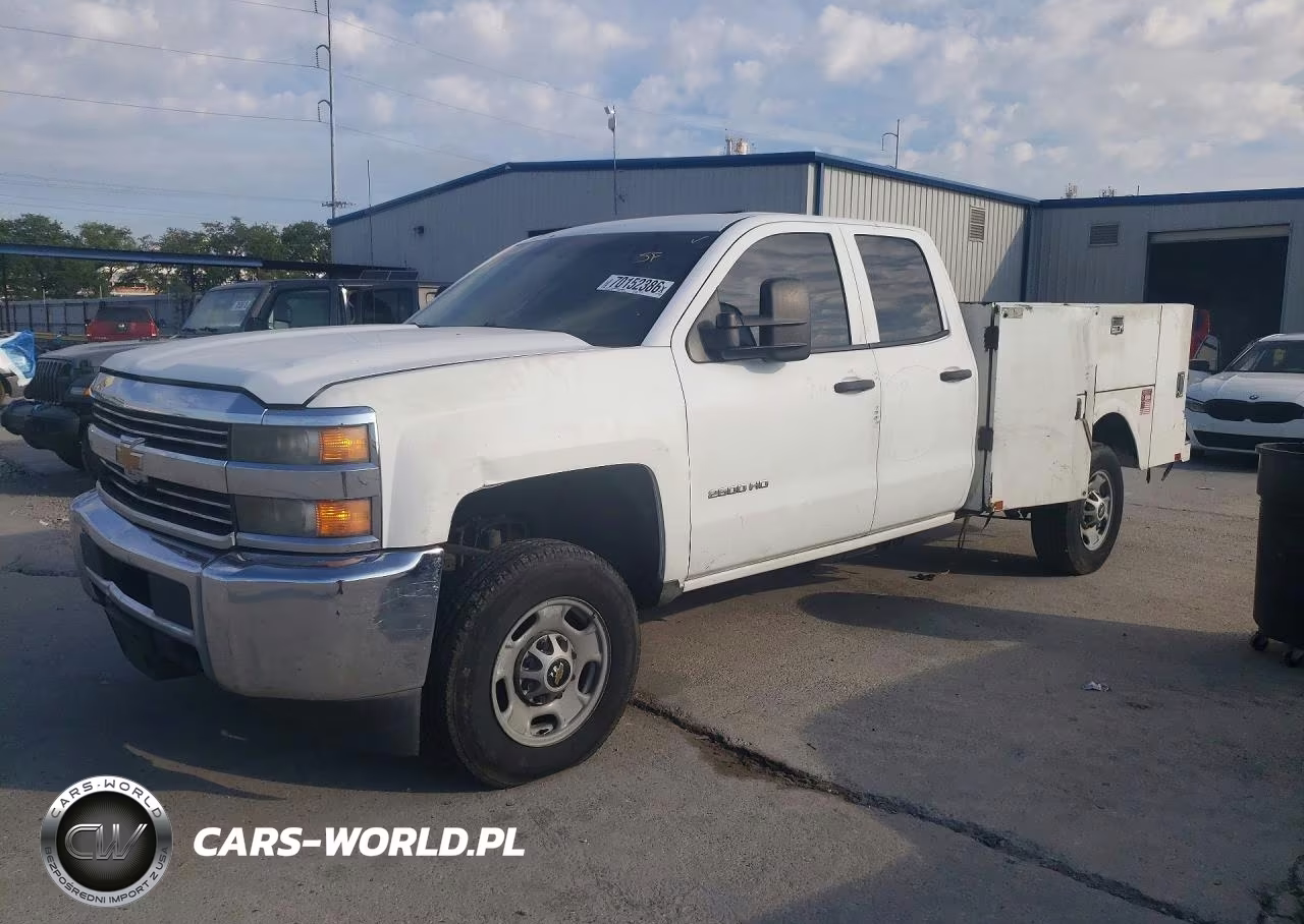 2015 Chevrolet Silverado C2500 Heavy Duty VIN:1GB2CUEG3FZ537676 - 1