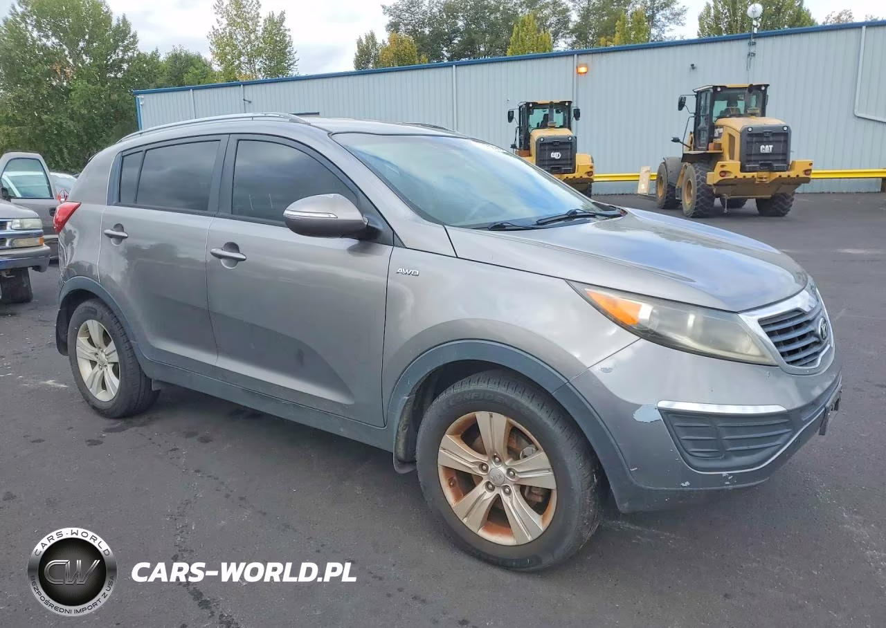 2013 Kia Sportage Lx VIN:KNDPBCA25D7500615 - 4
