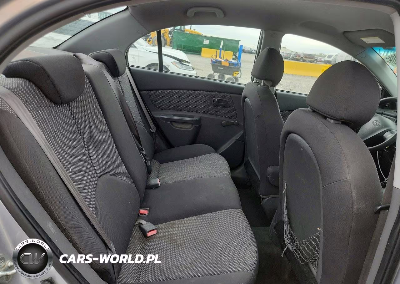 2009 Kia Rio Base VIN:KNADE223796495570 - 10