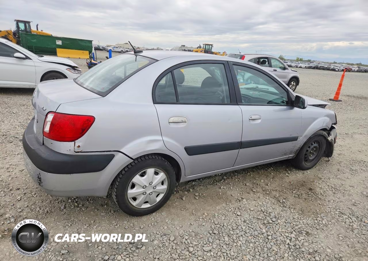 2009 Kia Rio Base VIN:KNADE223796495570 - 3
