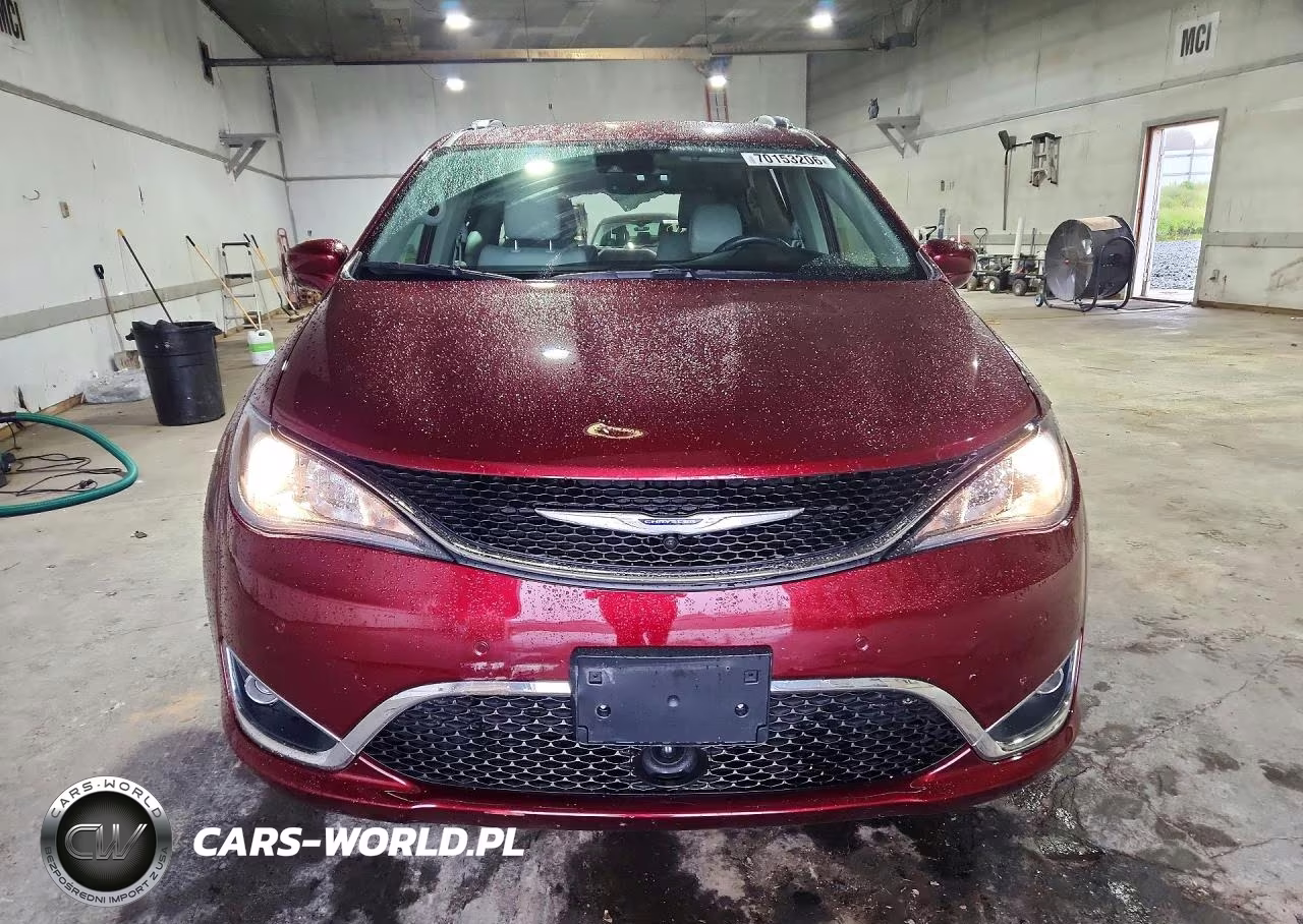 2019 Chrysler Pacifica Touring L VIN:2C4RC1BG1KR505925 - 5