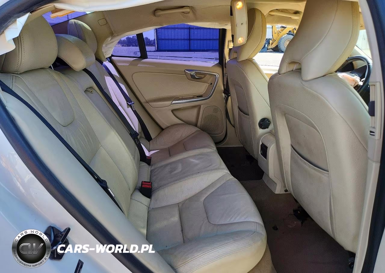 2012 Volvo S60 T5 VIN:YV1622FS9C2145937 - 10