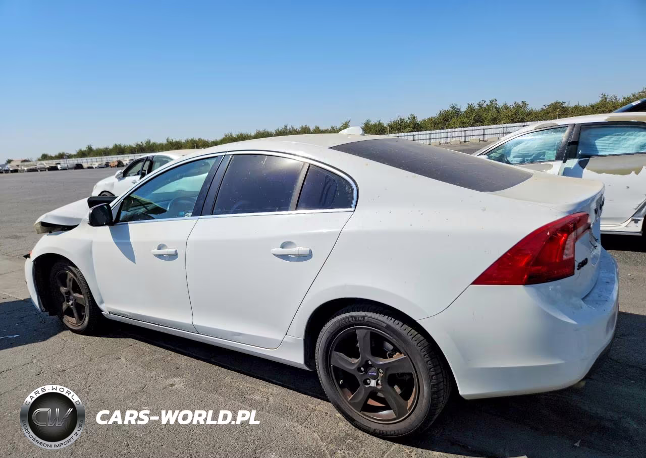 2012 Volvo S60 T5 VIN:YV1622FS9C2145937 - 2
