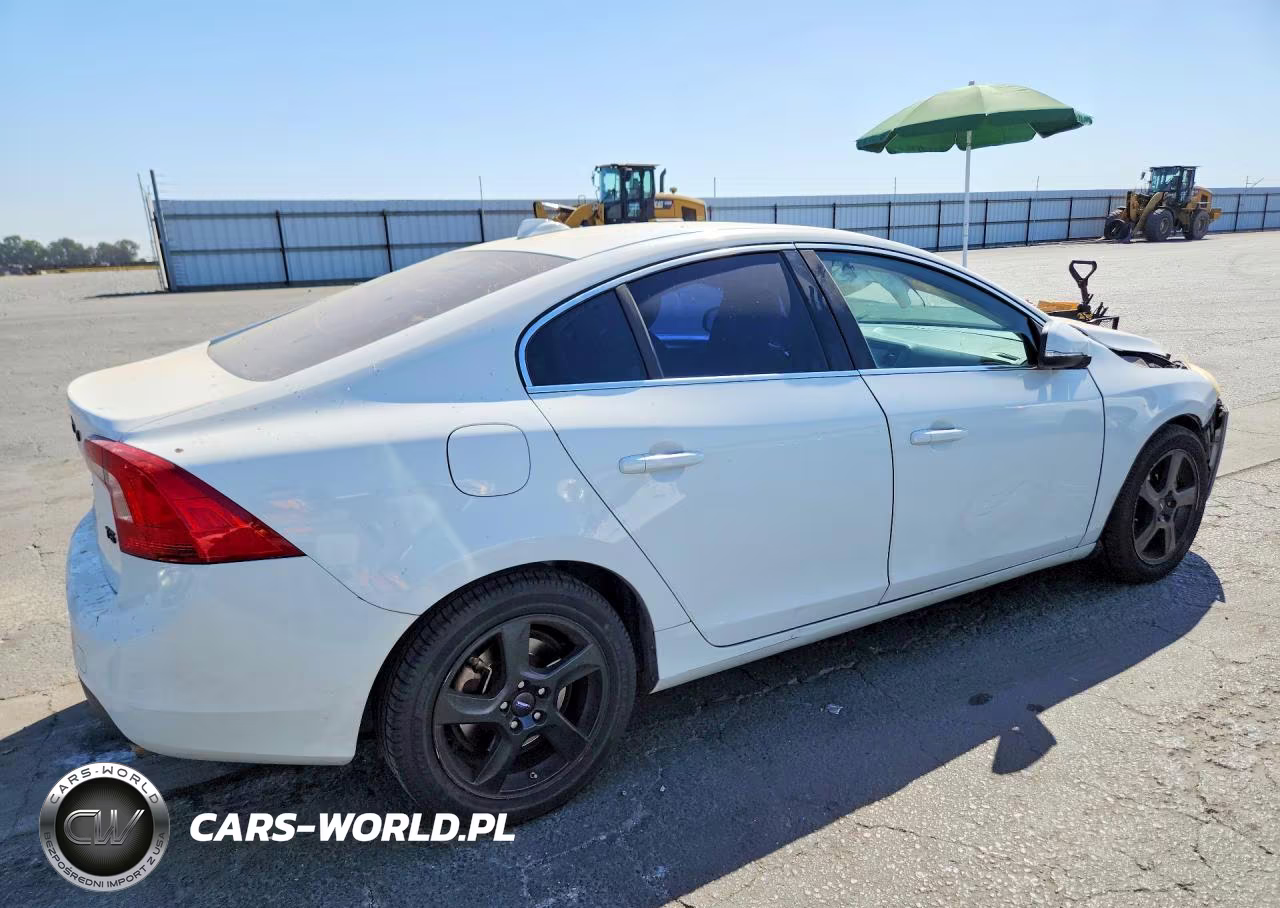 2012 Volvo S60 T5 VIN:YV1622FS9C2145937 - 3