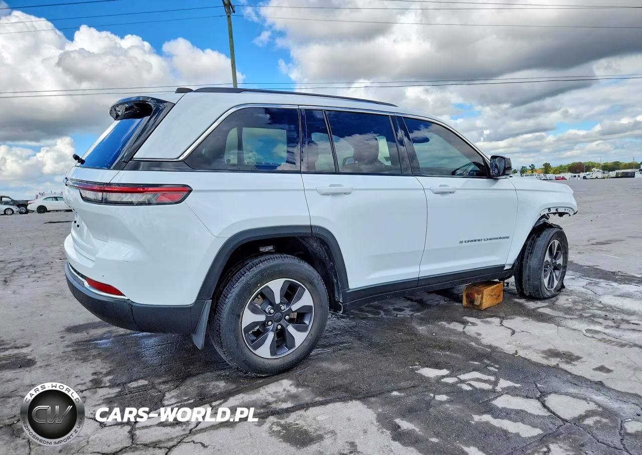 2022 Jeep Grand Cherokee Limited 4Xe VIN:1C4RJYB60N8717107 - 3
