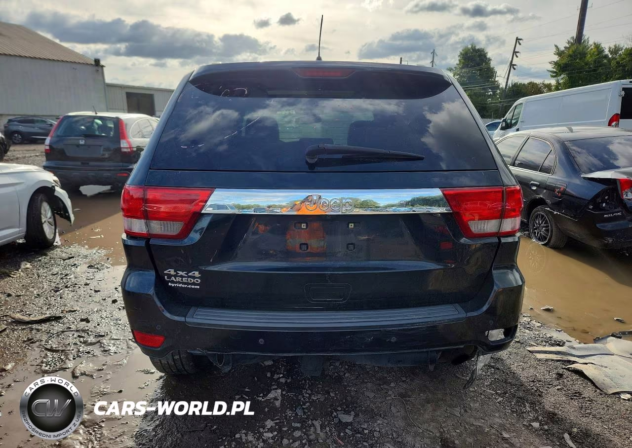 2011 Jeep Grand Cherokee Laredo VIN:1J4RR4GG1BC530349 - 6