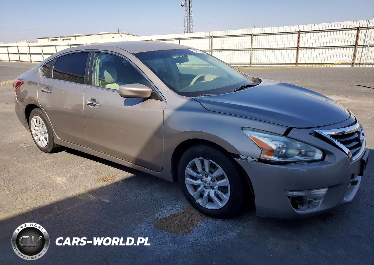 2013 Nissan Altima 2.5 VIN:1N4AL3AP0DC160740 - 4