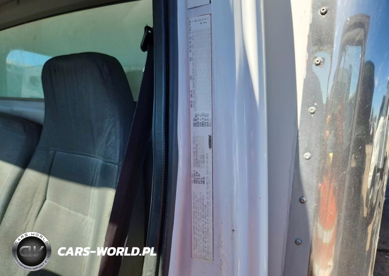 2009 Freightliner Business Class M2 Box Truck VIN:1FVACWDJ39HAJ7964 - 11