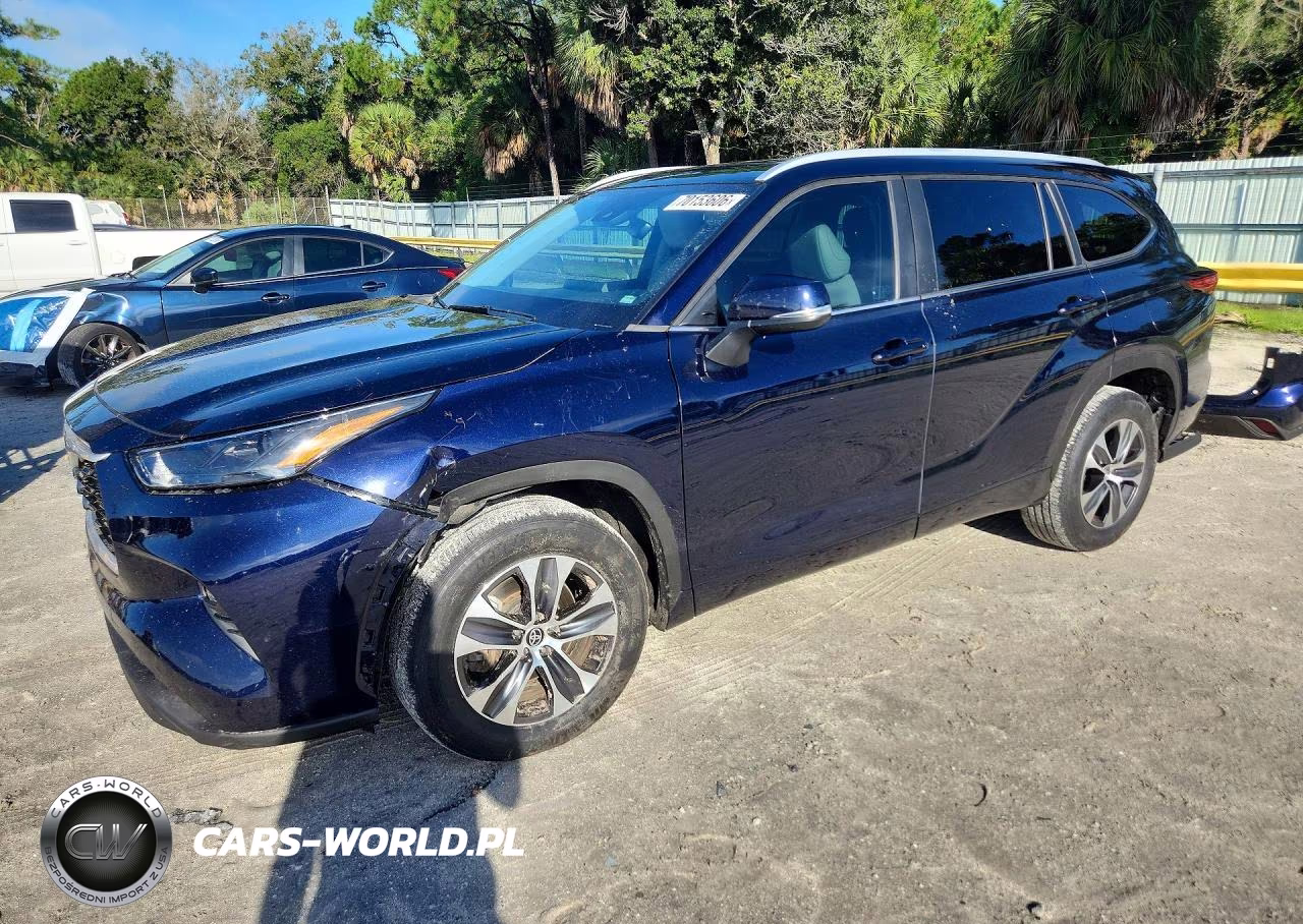 2023 Toyota Highlander Xle VIN:5TDKDRAH7PS004561 - 1