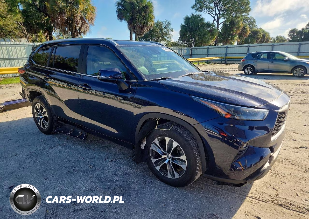 2023 Toyota Highlander Xle VIN:5TDKDRAH7PS004561 - 4