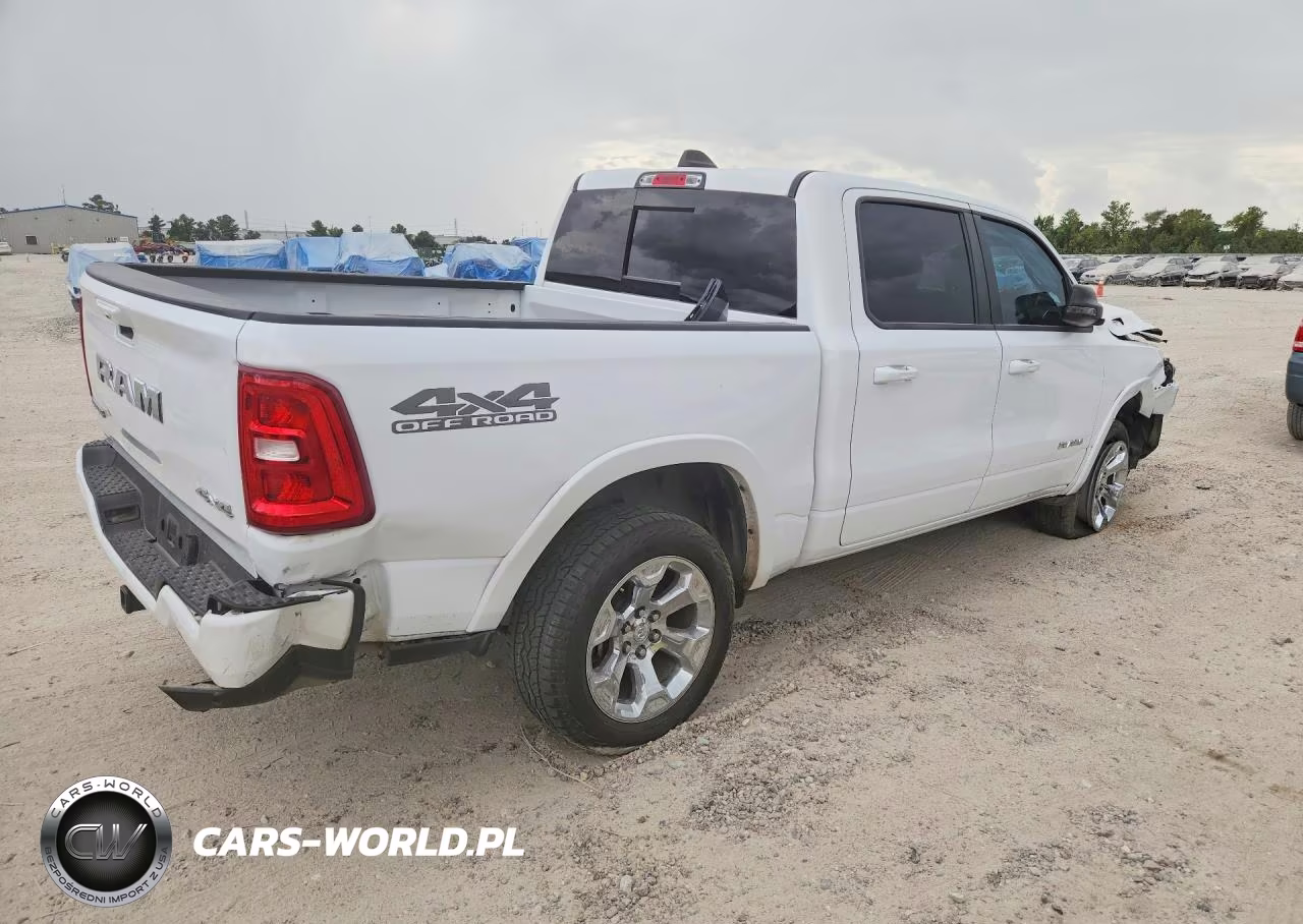 2025 Ram 1500 Big Horn-Lone Star VIN:1C6SRFFP7SN539847 - 3
