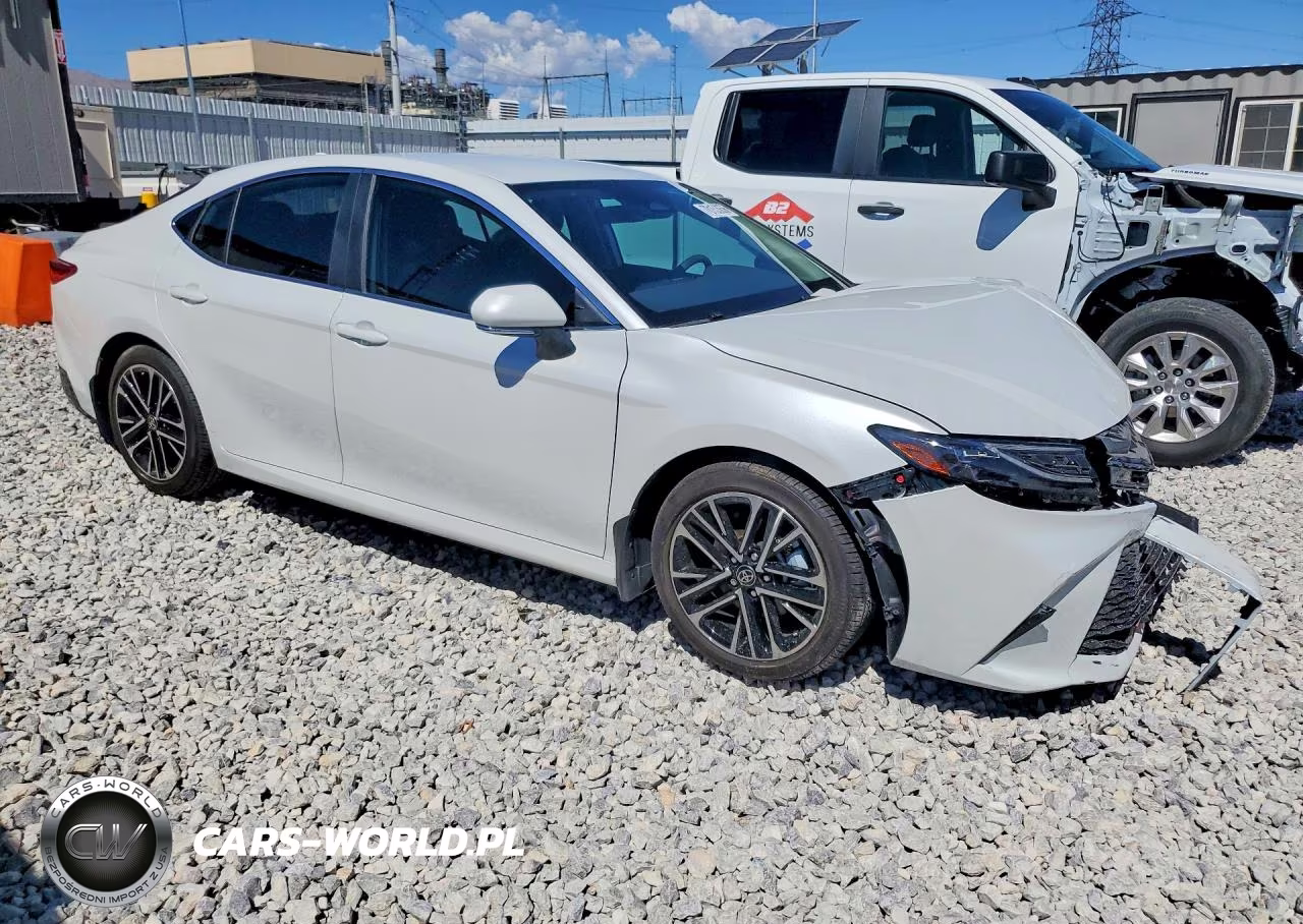 2025 Toyota Camry Xle VIN:4T1DAACKXSU624655 - 4