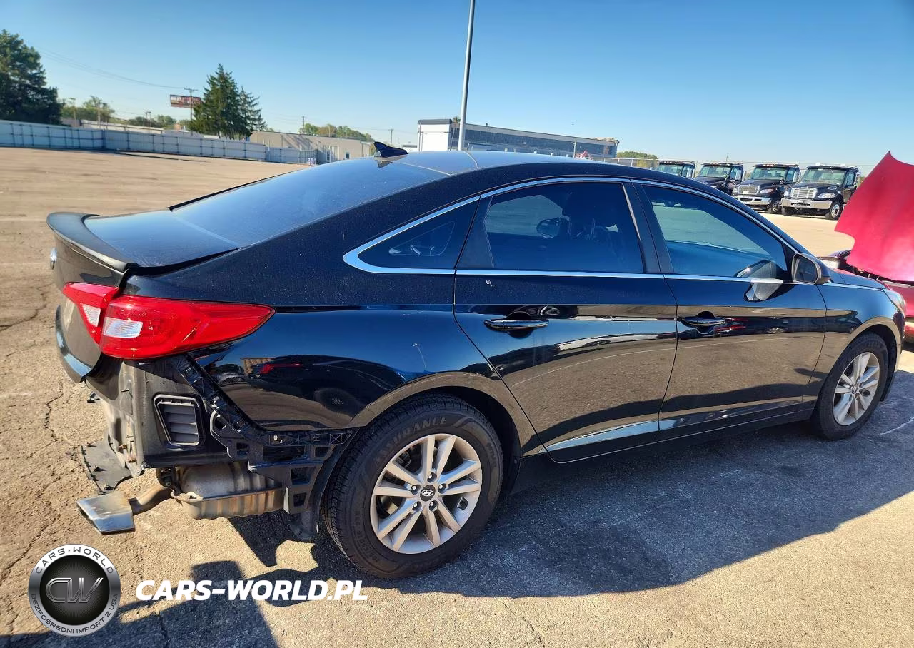 2016 Hyundai Sonata Se VIN:5NPE24AF5GH352840 - 3