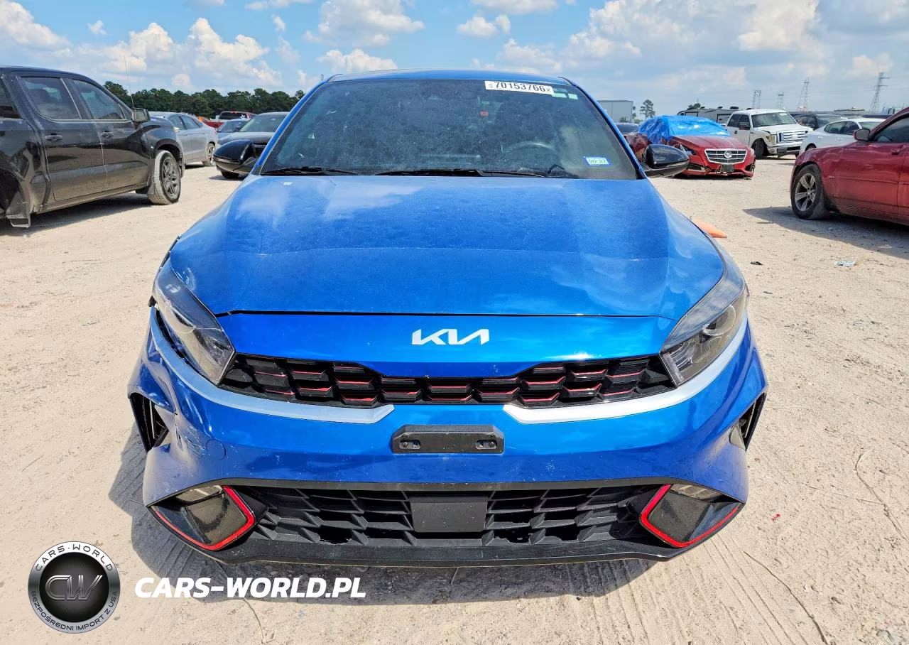 2023 Kia Forte Gt Line VIN:3KPF54AD5PE647810 - 5