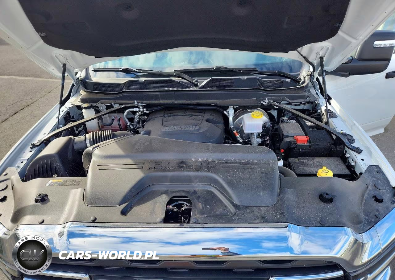 2026 Ram 2500 Big Horn VIN:3C6UR5DJ7TG299873 - 11