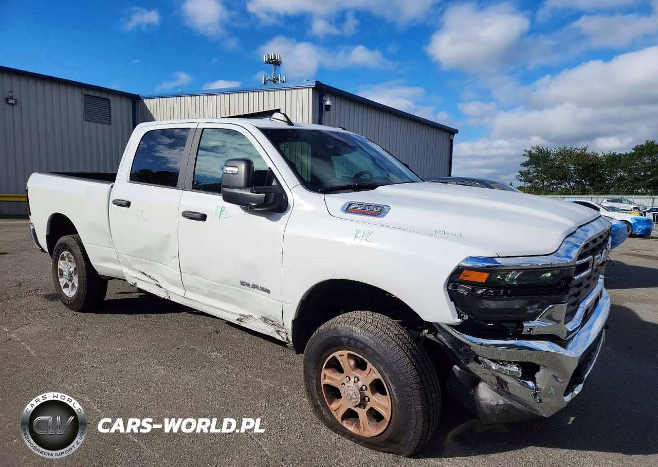 2026 Ram 2500 Big Horn VIN:3C6UR5DJ7TG299873 - 4