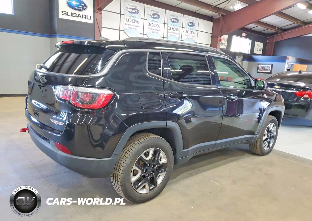 2018 Jeep Compass Trailhawk VIN:3C4NJDDB4JT129093 - 3