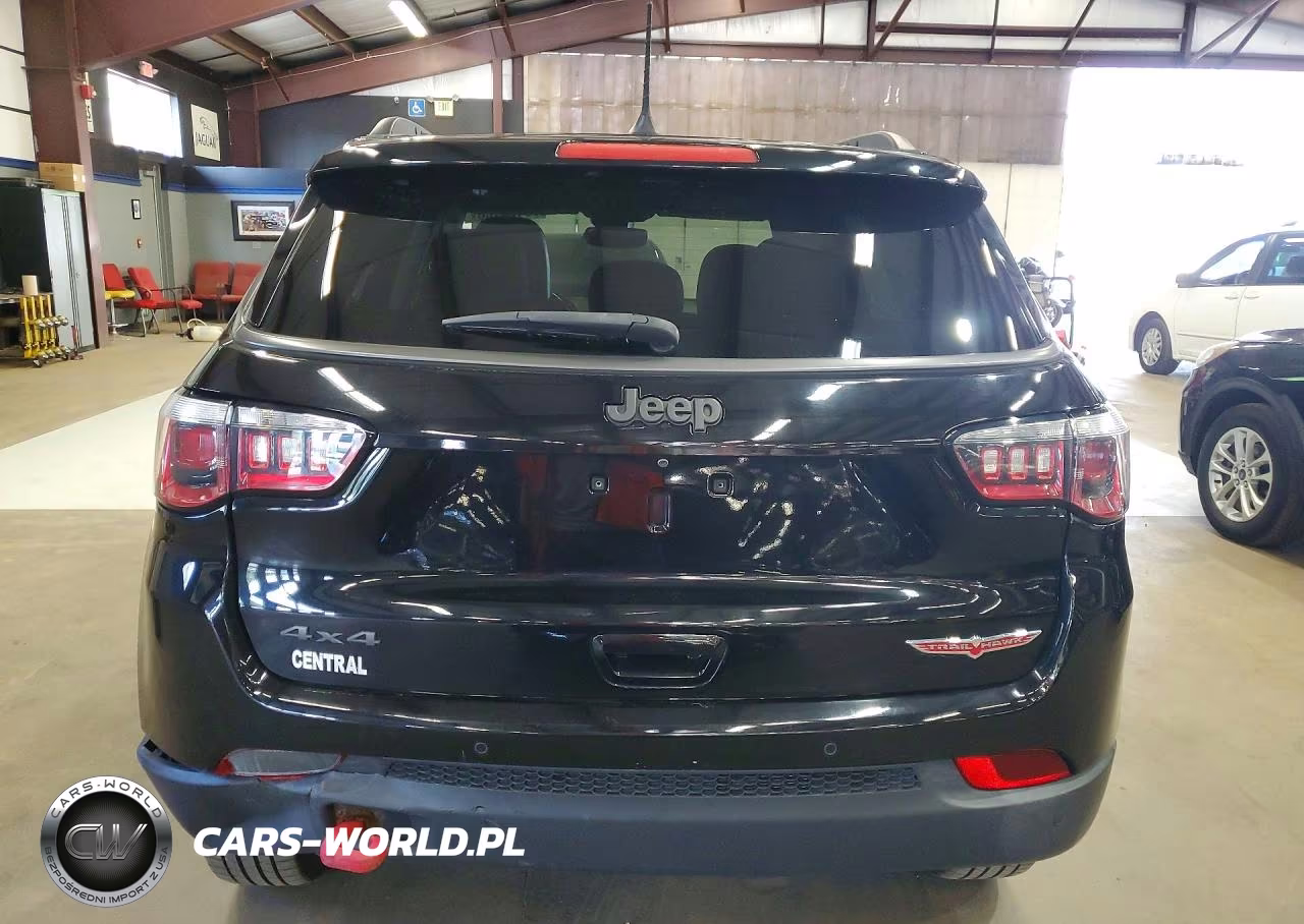 2018 Jeep Compass Trailhawk VIN:3C4NJDDB4JT129093 - 6