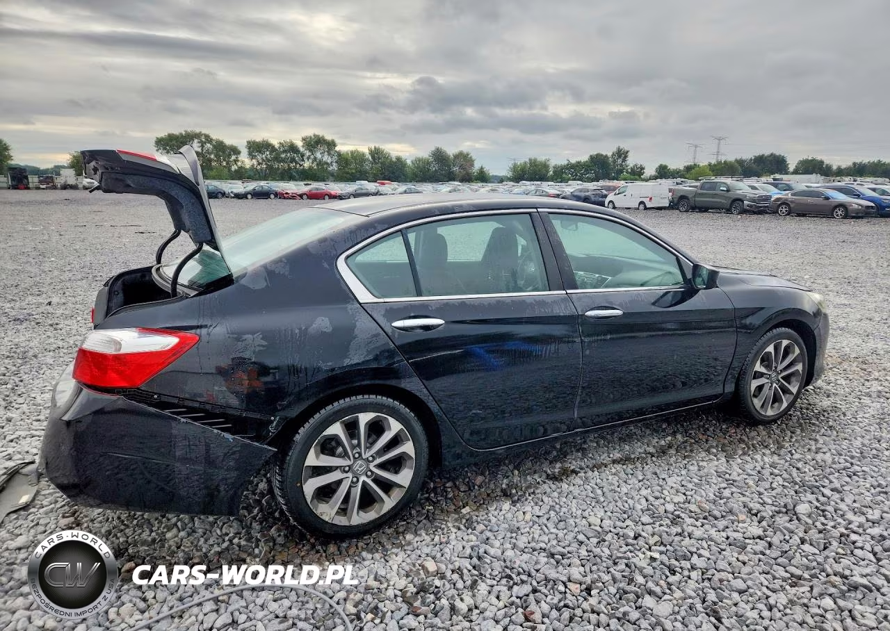 2015 Honda Accord Sport VIN:1HGCR2F55FA044131 - 3