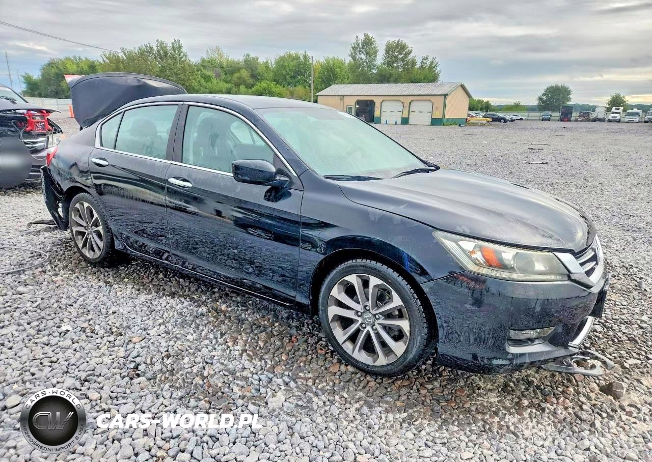 2015 Honda Accord Sport VIN:1HGCR2F55FA044131 - 4