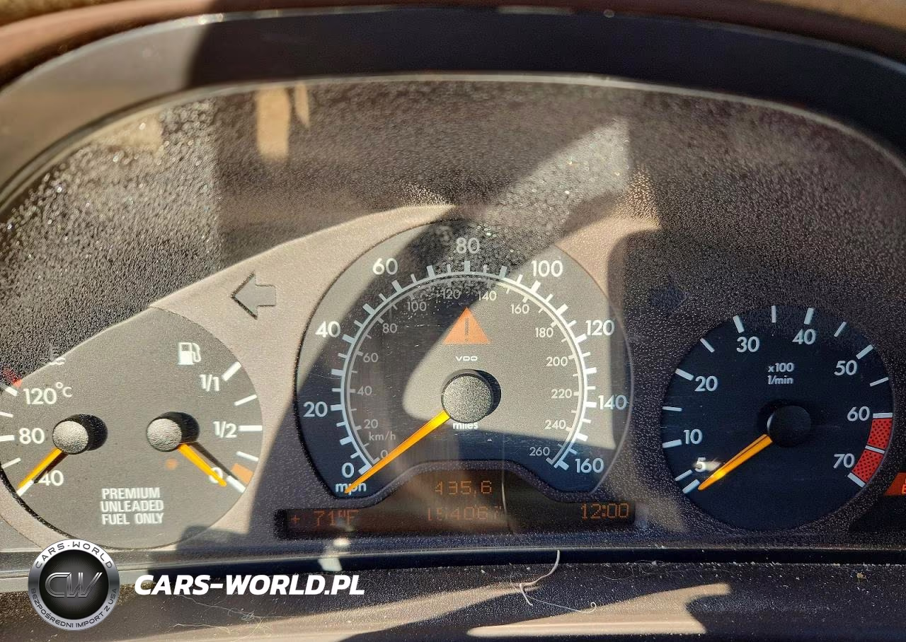 1998 Mercedes-Benz E 430 VIN:WDBJF70F2WA631527 - 9