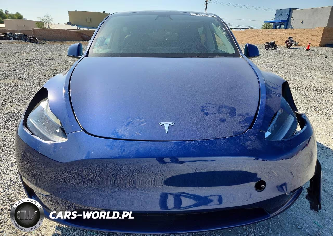 2023 Tesla Model Y VIN:7SAYGAEE4PF615495 - 5
