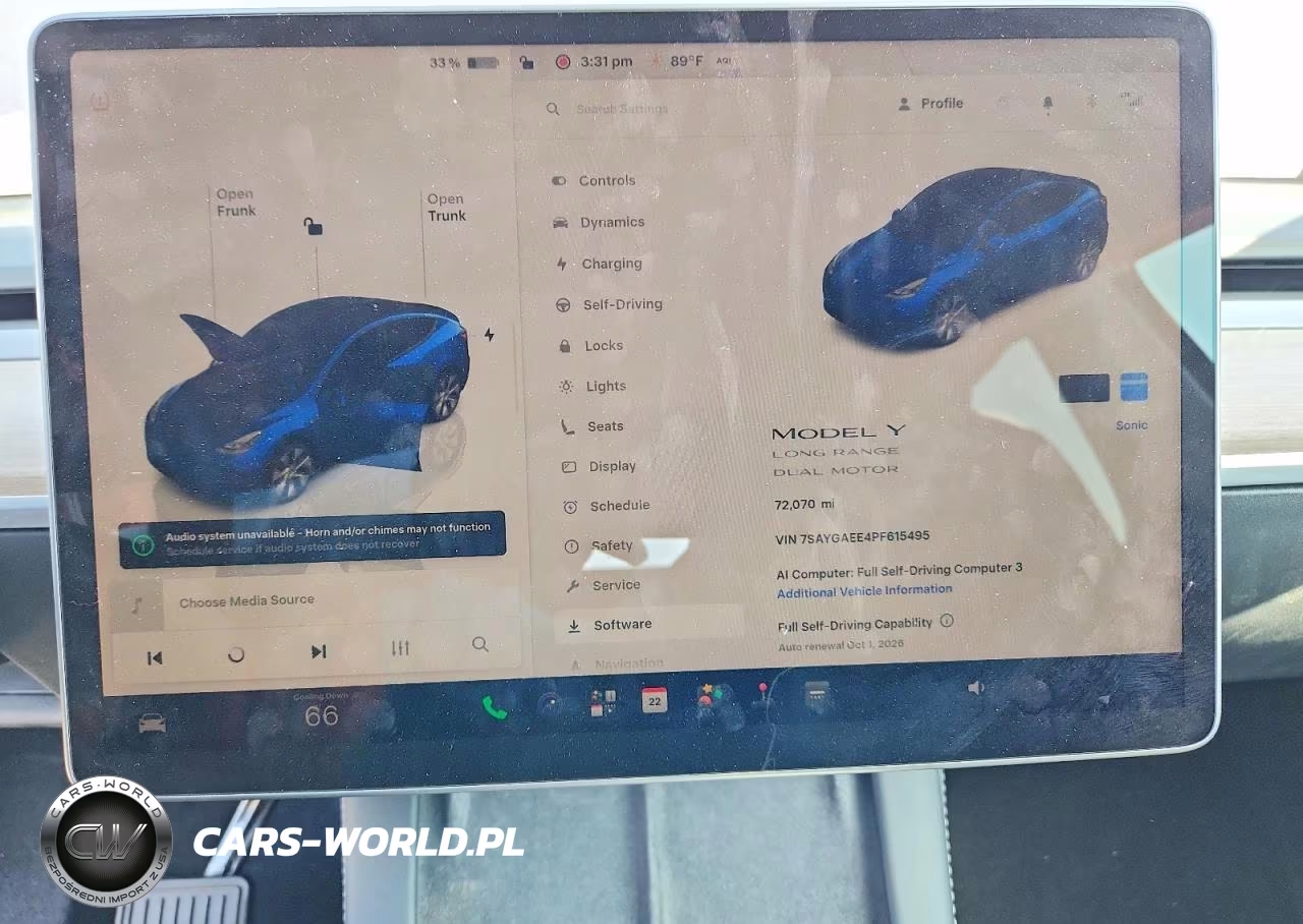 2023 Tesla Model Y VIN:7SAYGAEE4PF615495 - 9