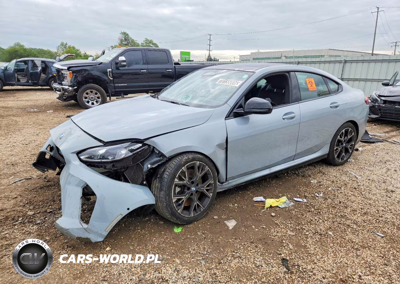 2026 BMW 228Xi