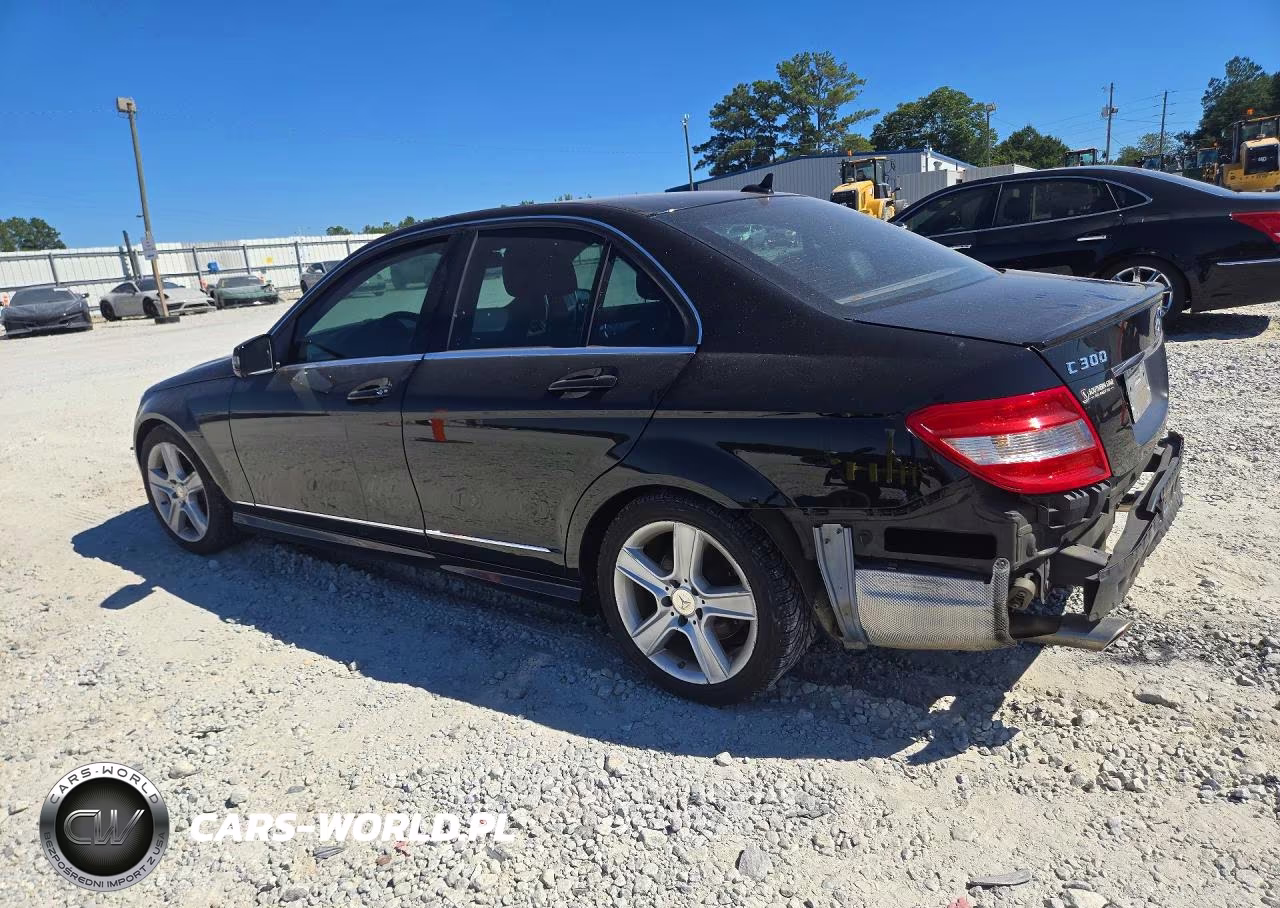 2010 Mercedes-Benz C 300 VIN:WDDGF5EB9AA401102 - 2