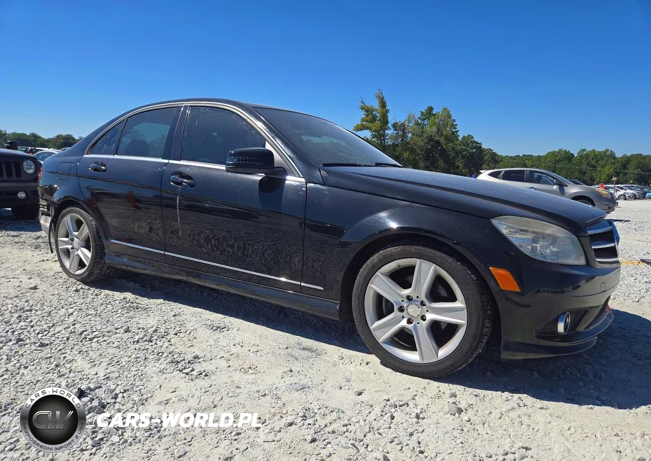 2010 Mercedes-Benz C 300 VIN:WDDGF5EB9AA401102 - 4