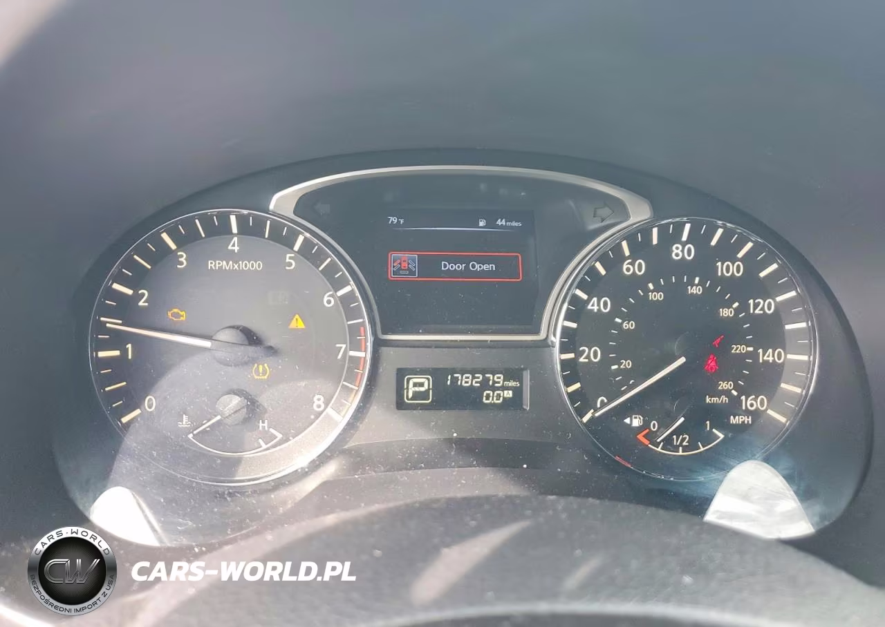 2015 Nissan Altima 2.5 S VIN:1N4AL3AP9FC251413 - 9