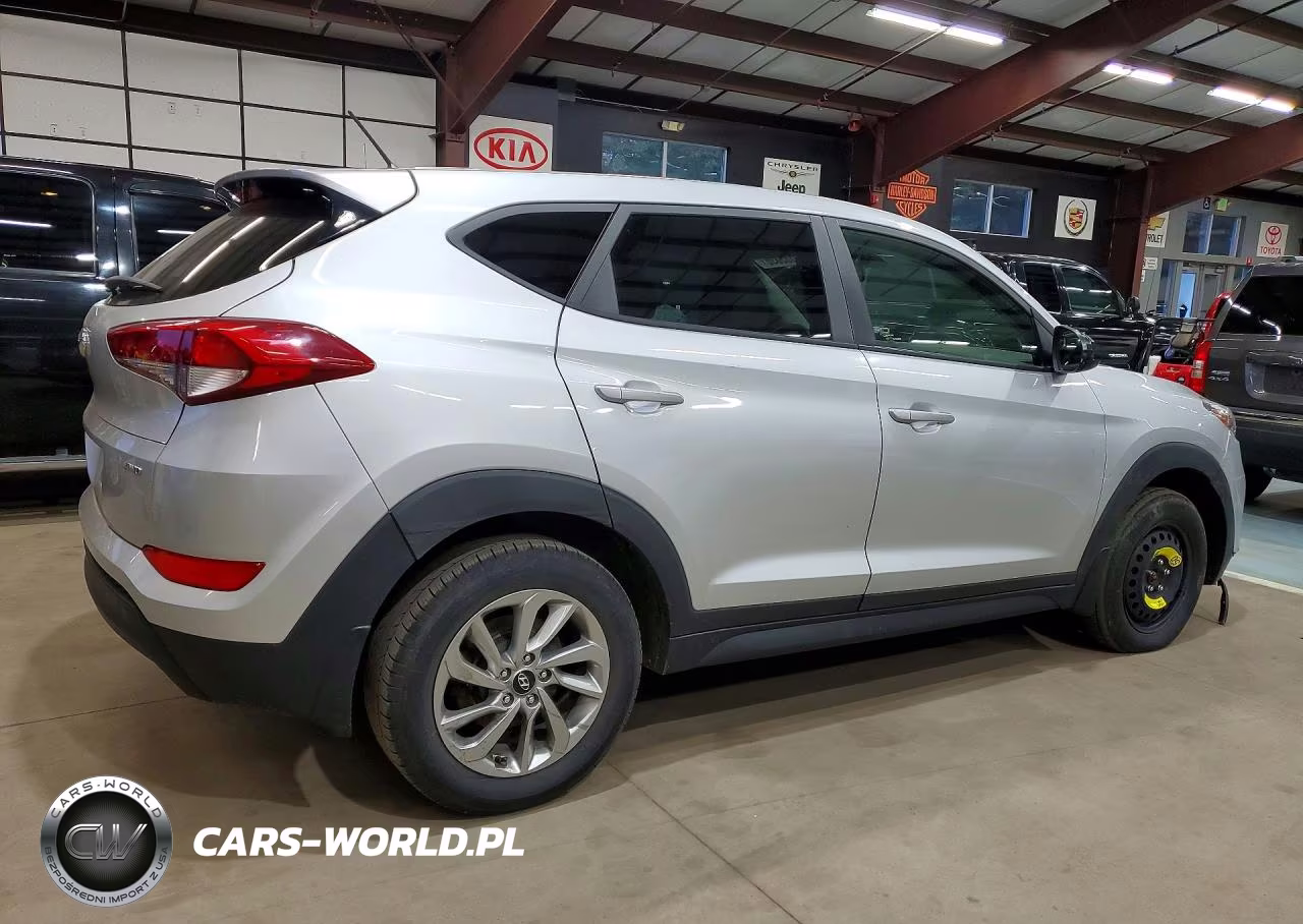 2018 Hyundai Tucson Se VIN:KM8J2CA41JU818344 - 3