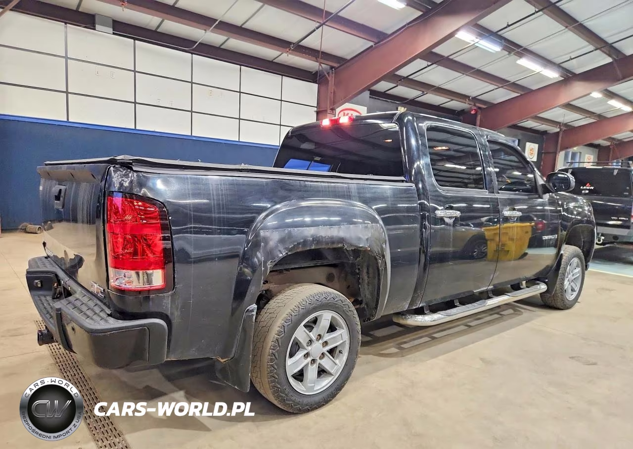 2007 GMC New Sierra Denali VIN:2GTEK638071698841 - 3