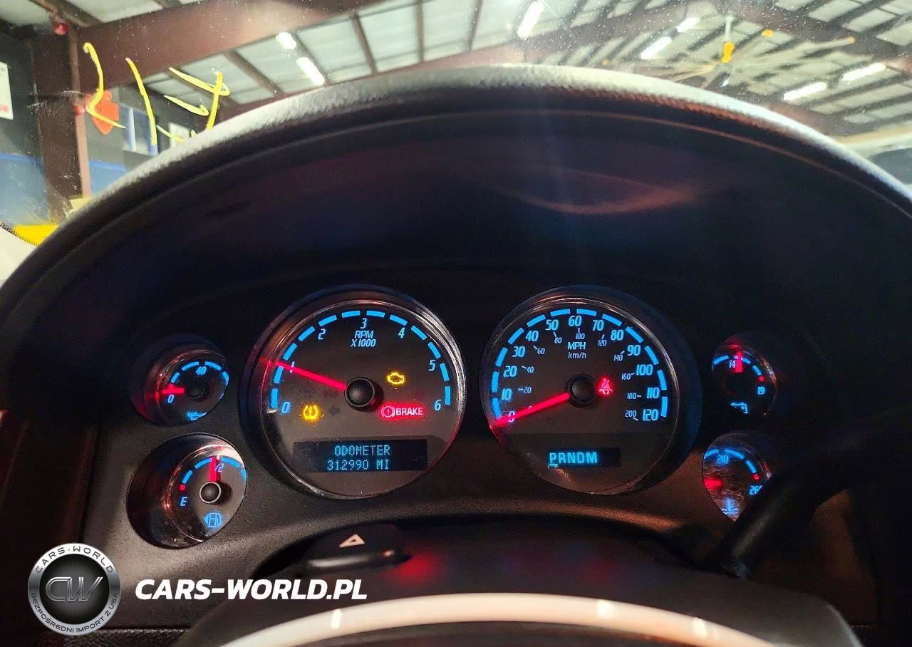 2007 GMC New Sierra Denali VIN:2GTEK638071698841 - 9
