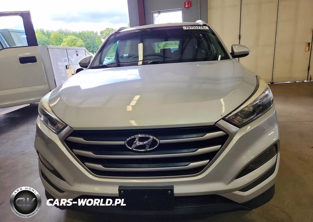 2017 Hyundai Tucson Se VIN:KM8J3CA44HU300395 - 5