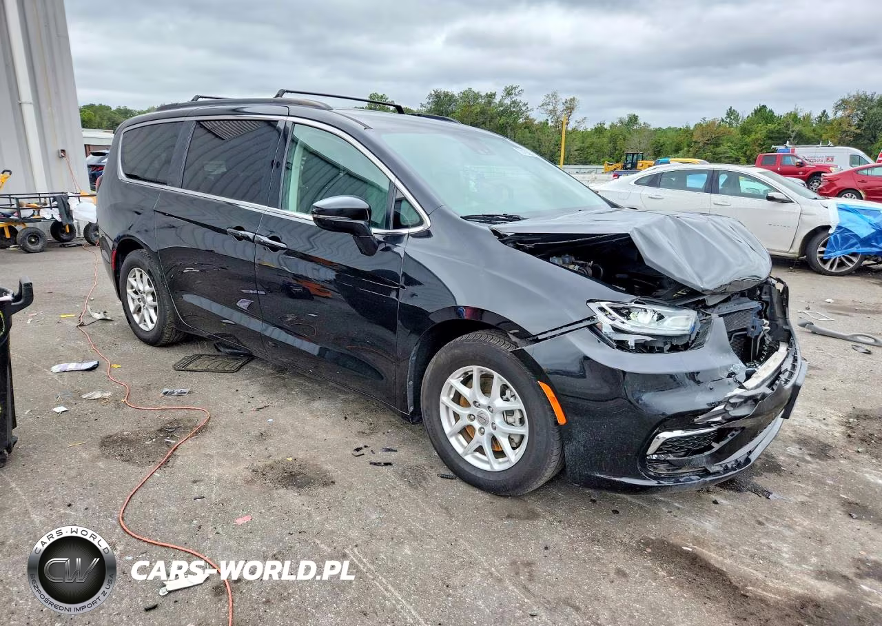 2022 Chrysler Pacifica Touring L VIN:2C4RC1BG6NR178412 - 4