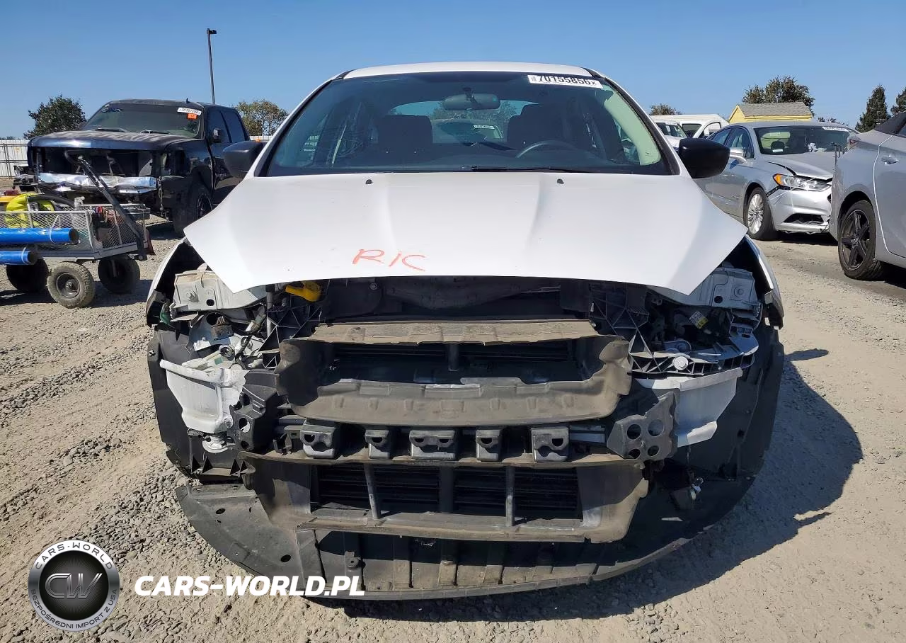 2015 Ford Focus S VIN:1FADP3E28FL315022 - 5